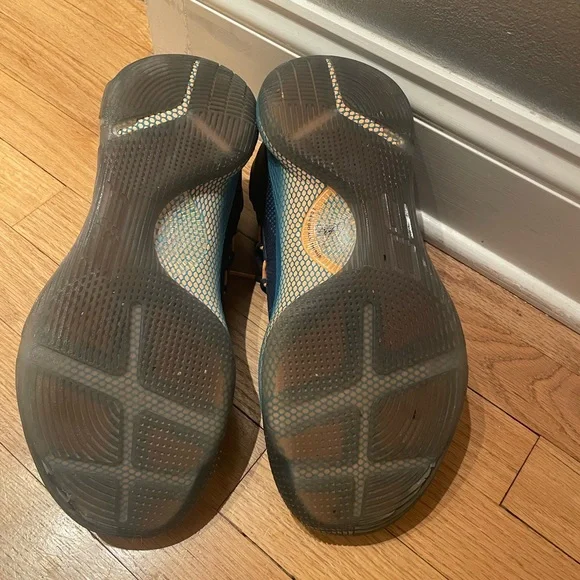 Under Armour basketball shoes - Picture 8 of 8